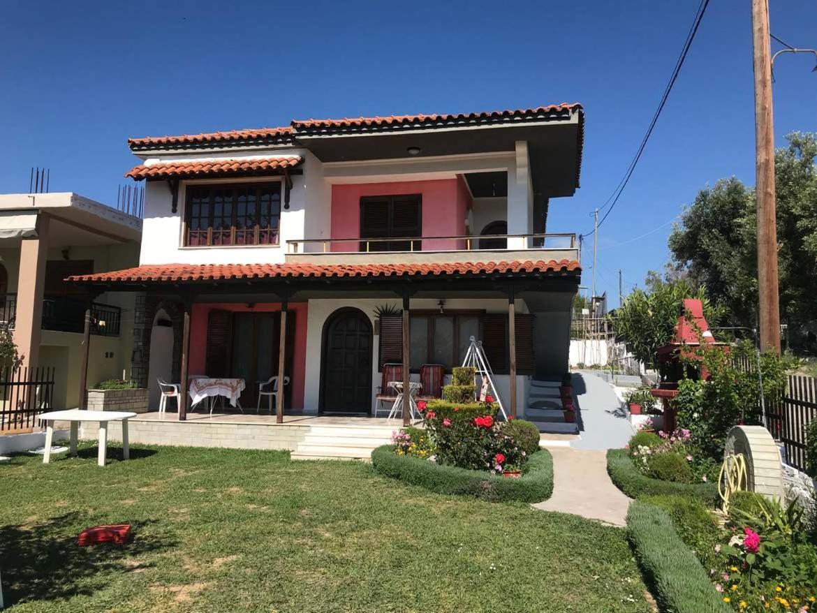 Great First Floor Appartment With View Nea Kallikrateia Ngoại thất bức ảnh